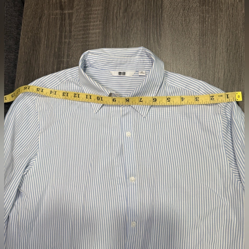 Uniqlo women Striped Button-Down Shirt - White and Blue - Picture 7 of 13